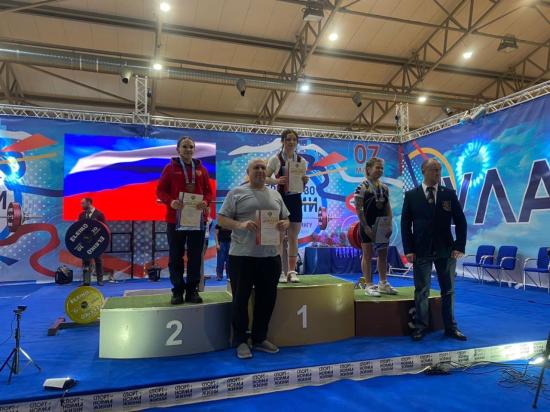 Иркутянки выиграли две медали на чемпионате России по пауэрлифтингу