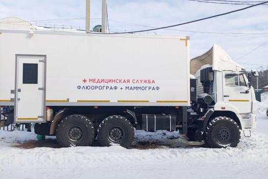 Семь передвижных медицинских комплексов получили учреждения здравоохранения Приангарья в 2025 году