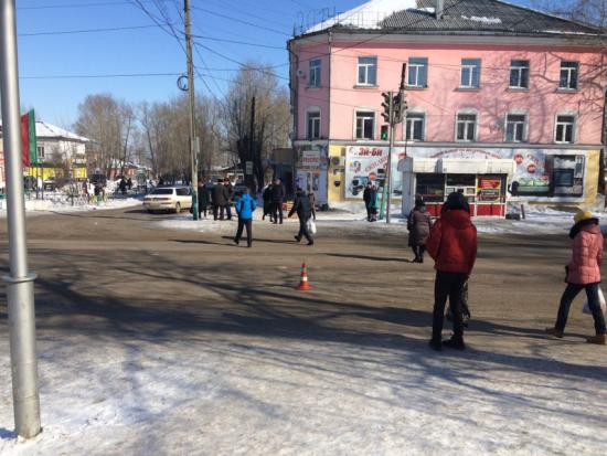 Десятилетнюю девочку сбил на переходе в Черемхово неизвестный водитель и скрылся