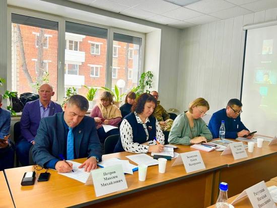 Максим Петров предложил усовершенствовать стратегию по поддержке детей и взрослых с ОВЗ и членов их семей