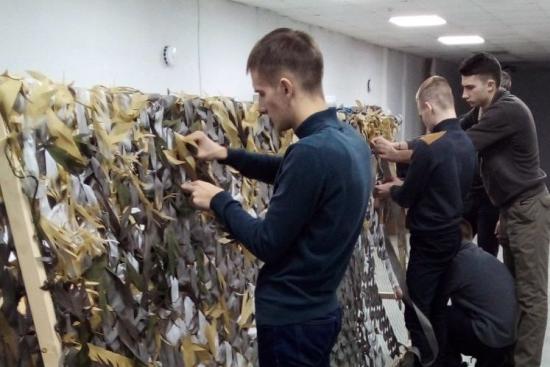 Курсанты Военного учебного центра при ИГУ помогают бойцам СВО