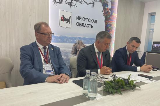 Иркутская область подписала на ПМЭФ ряд соглашений по реализации инвестпроекта «Байкальская Слобода»