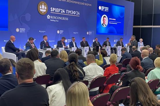 Губернатор Иркутской области представил на ПМЭФ практику комплексного развития туристических мест
