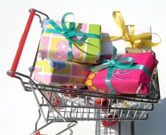 ВТБ: траты на новогодние развлечения в  Иркутской области выросли на 45%