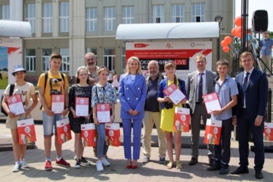 Конкурс проходил в рамках всероссийского культурного проекта «Русс Пресс Фото» В Иркутске открылась фотовыставка «Поколение М: Live»