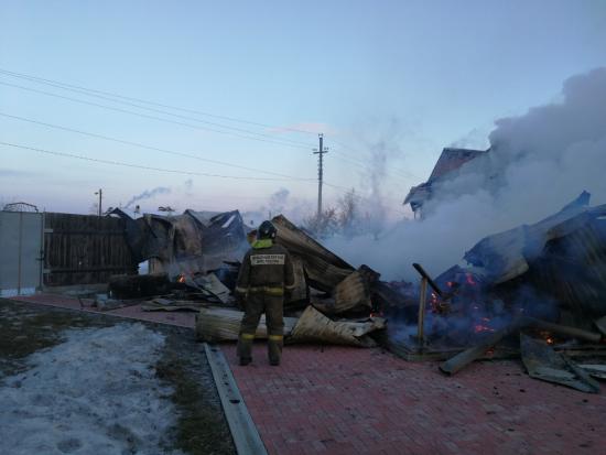 С начала февраля на пожарах в Иркутской области погибло уже два человека
