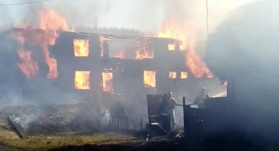 Пострадавшим от пожара в Братске предоставят временное жилье