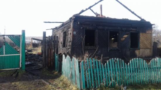 Трехлетний ребенок погиб во время пожара в Черемховском районе