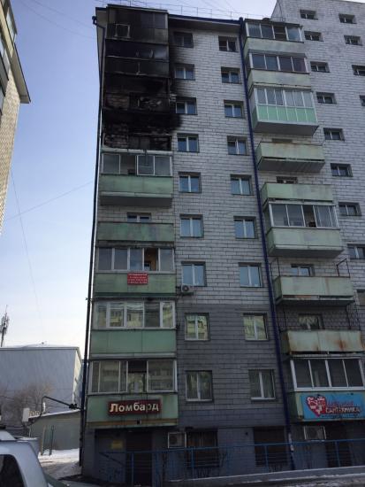Более 30 человек эвакуировали во время пожара в Иркутске