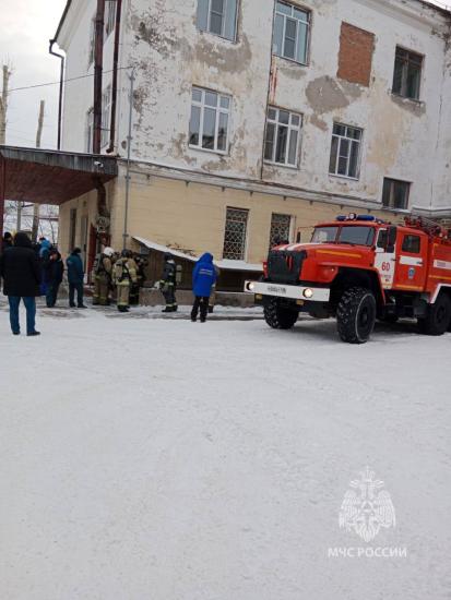 Возгорание ликвидировали утром 6 декабря в поликлинике Ангарска