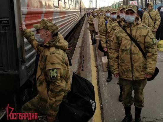 Ряды Росгвардии пополнят 92 новобранца из Иркутской области