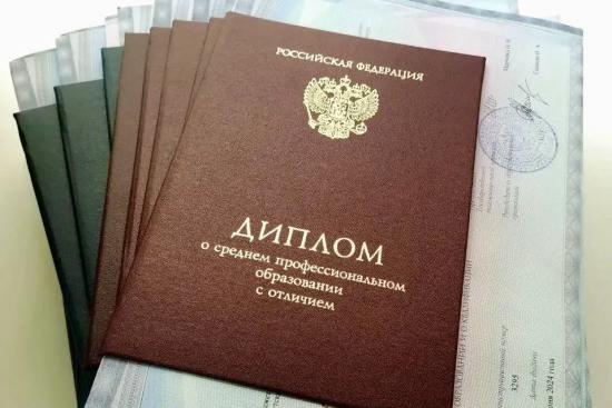 Педколледжи Приангарья выпустили в нынешнем году 1 300 молодых педагогов