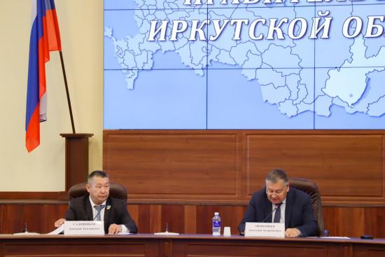 Сотрудничество между Иркутской областью и Республикой Саха (Якутия) обсудили в правительстве Приангарья