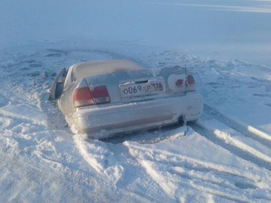 Провалы автотехники под лед зарегистрированы на реках в Киренском и Чунском районах Иркутской области