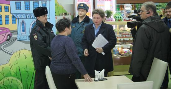 Напомним, объектами с массовым прибыванием людей считаются учреждения, в которых одновременно могут находиться 50 человек В Братске проверяют объекты с массовым пребыванием людей
