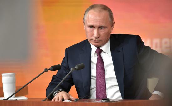 Вопрос занятости населения прибайкальских регионов был поднят на ежегодной пресс-конференции Президента России Владимира Путина Владимир Путин обещал обратить внимание на проблему занятости населения прибайкальских регионов