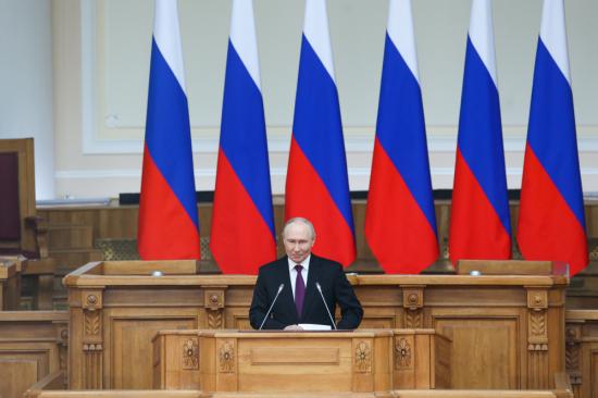 Александр Ведерников принял участие во встрече Президента России Владимира Путина с членами Совета законодателей РФ