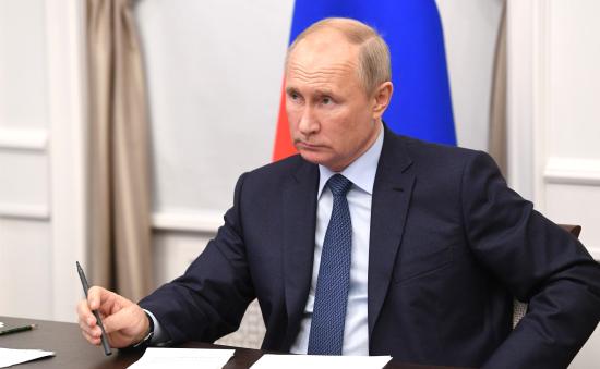 Владимир Путин провел совещание по ликвидации вреда окружающей среде в Усолье-Сибирском