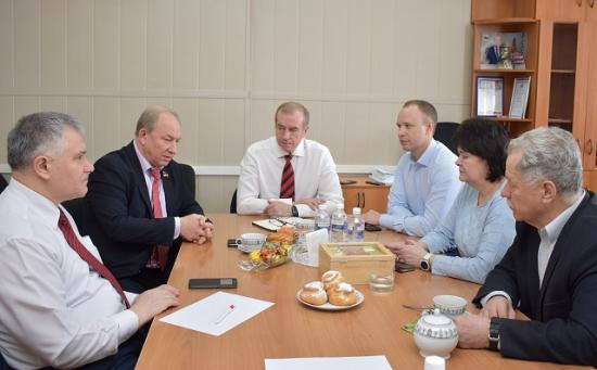 Валерий Рашкин приехал к иркутским коммунистам