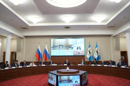 Перспективы развития электроэнергетики Иркутской области обсудили на выездном круглом столе профильного комитета Госдумы