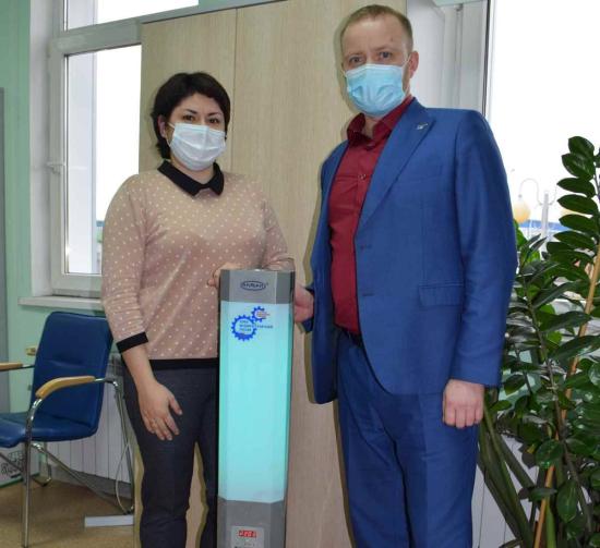 Депутат ЗС Александр Вепрев помог доставить из Москвы медикаменты для аптек Иркутской области