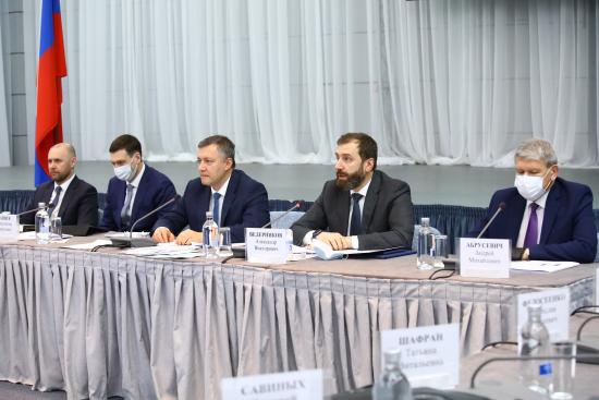 Александр Ведерников: Региональный совет решает наиболее сложные и актуальные вопросы большинства территорий Приангарья