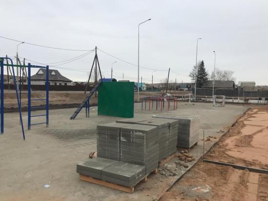 В селе Новая Ида Боханского района завершается реконструкция стадиона