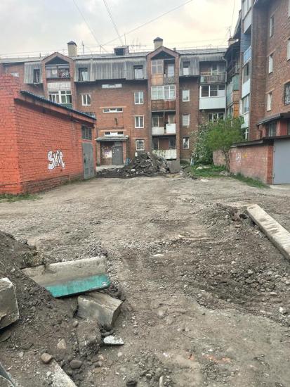 Дворовые территории благоустраивают в Правобережном округе Иркутска