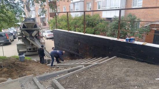 Пятнадцать лестниц восстановят в Свердловском округе Иркутска до конца ноября