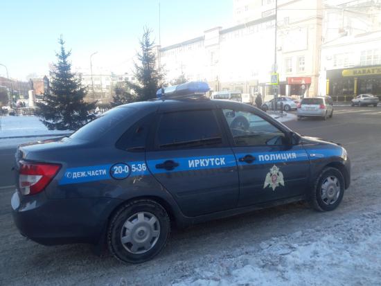 Рецидивисты устроили разбойное нападение на кафе и ограбили таксиста в Иркутске