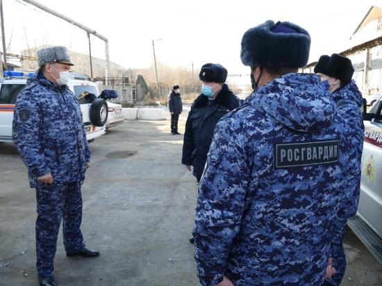 Площадку «Усольехимпрома» посетил начальник Росгвардии по Иркутской области Алексей Сапожников