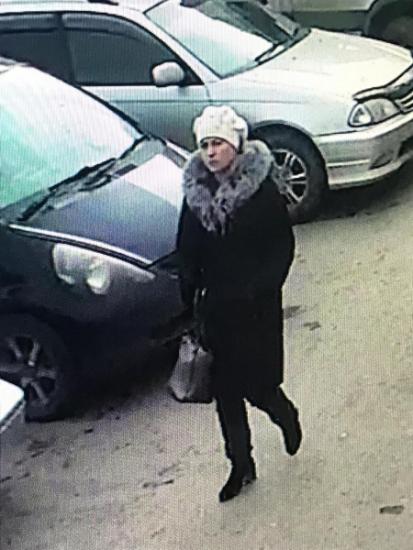 В Иркутске 84-летняя пенсионерка отдала деньги лжегадалкам за снятие порчи с дочери