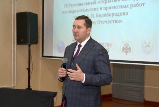 80 работ из трёх регионов участвовали в конкурсе «Во славу Отечества» в Иркутске