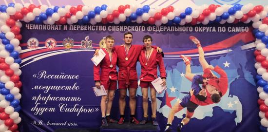 Самбисты Иркутской области завоевали 15 медалей на чемпионате и первенстве Сибири