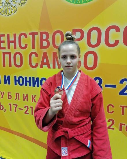 Иркутянка Яна Антонюк стала бронзовым призёром первенства России по самбо