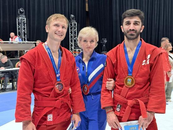 Самбисты Приангарья завоевали две медали на открытом чемпионате России среди мастеров