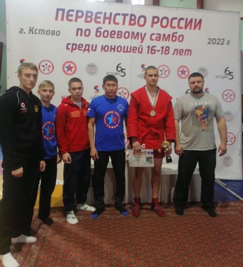 Руслан Тарасов из Усть-Кута занял третье место на первенстве России по боевому самбо