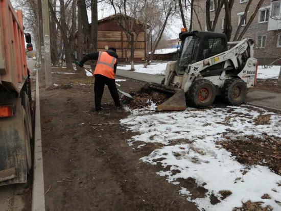 Управляющие компании Иркутска получили более 200 протоколов о ненадлежащей уборке территории