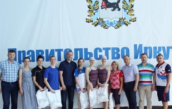 Сборная России по синхронному плаванию в Иркутске готовилась к чемпионату мира