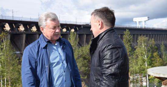 Возведение смотровой площадки с видом на Братскую ГЭС идет к завершению