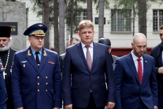 Анатолий Серышев поздравил командование и личный состав управления соединения противовоздушной обороны с профессиональным праздником