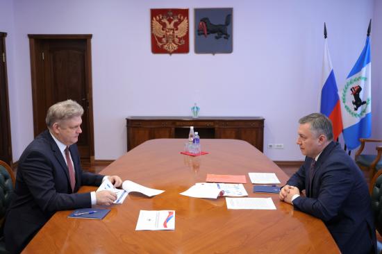 Полпред Президента России в Сибирском федеральном округе Анатолий Серышев находится с рабочей поездкой в Иркутской области