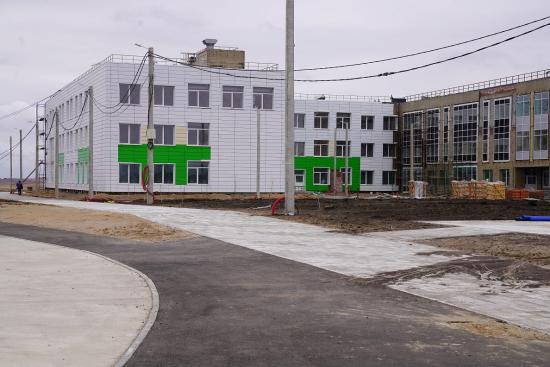 Чиновников в Иркутском районе подозревают в халатности из-за срыва сроков строительства школы в Грановщине