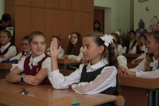 Всероссийские проверочные работы по русскому языку писали учащиеся 5-х классов 26 октября Пятиклашек проверили на знание русского языка