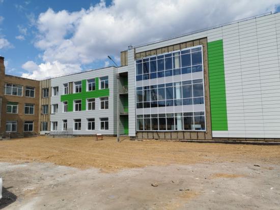 Дренажную систему установили в строящейся школе села Баяндай