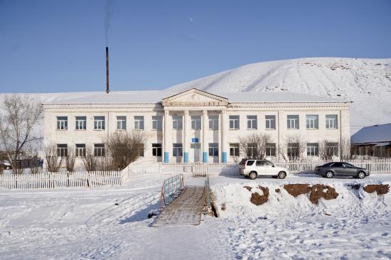 Проект капремонта школы в Закулее Нукутского района, разработанный в 2019 году, скорректируют из-за роста цен на стройматериалы