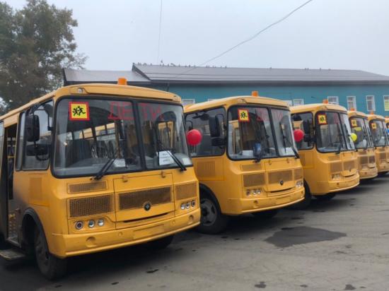 Шесть школ Иркутского района получили новые школьные автобусы