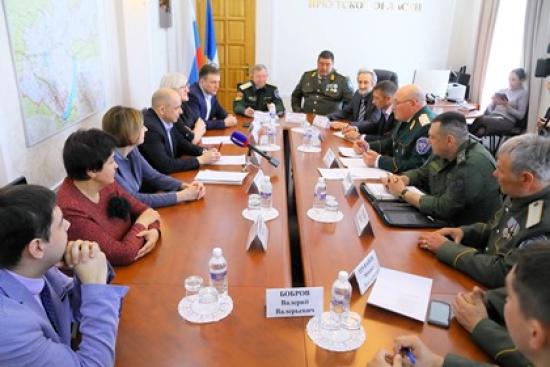 Депутаты Заксобрания обсудили вопросы взаимодействия органов власти с казачеством