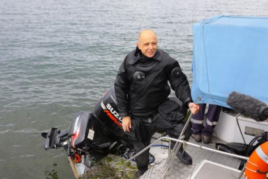 Сергей Сокол вместе с водолазами БПСО чистил дно Байкала