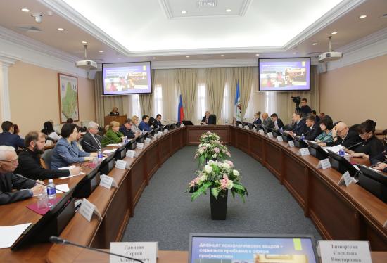 В Иркутской области действует четыре специальных лаборатории по выявлению наркотиков Лаборатории, где выявляют факты употребления наркотиков, планируют оснастить новым оборудованием